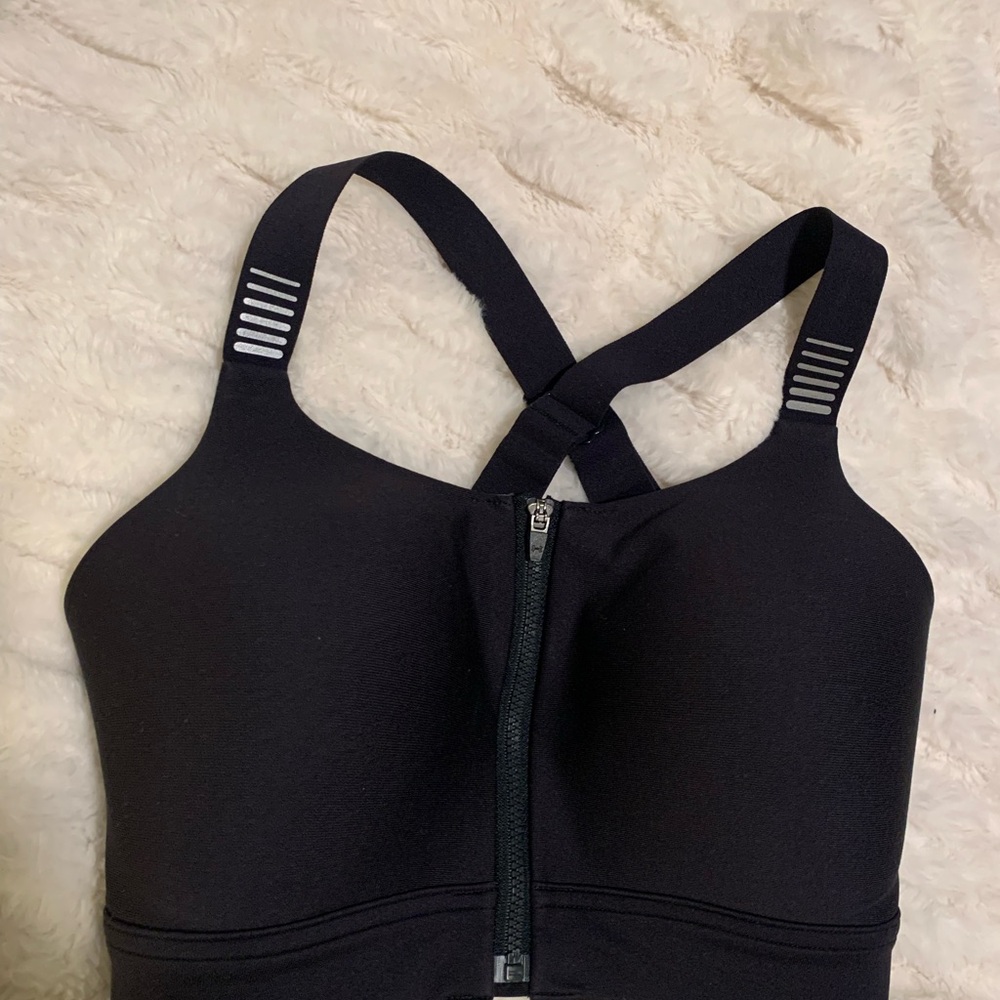 Black Sports Bra with Front Zipper
